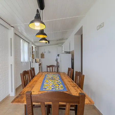 Casa Cantina Scalecci بيت للعطل نوتو